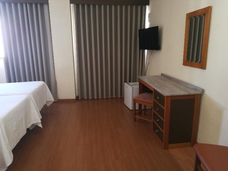 Hotel Dom Vilas Braga Bagian luar foto