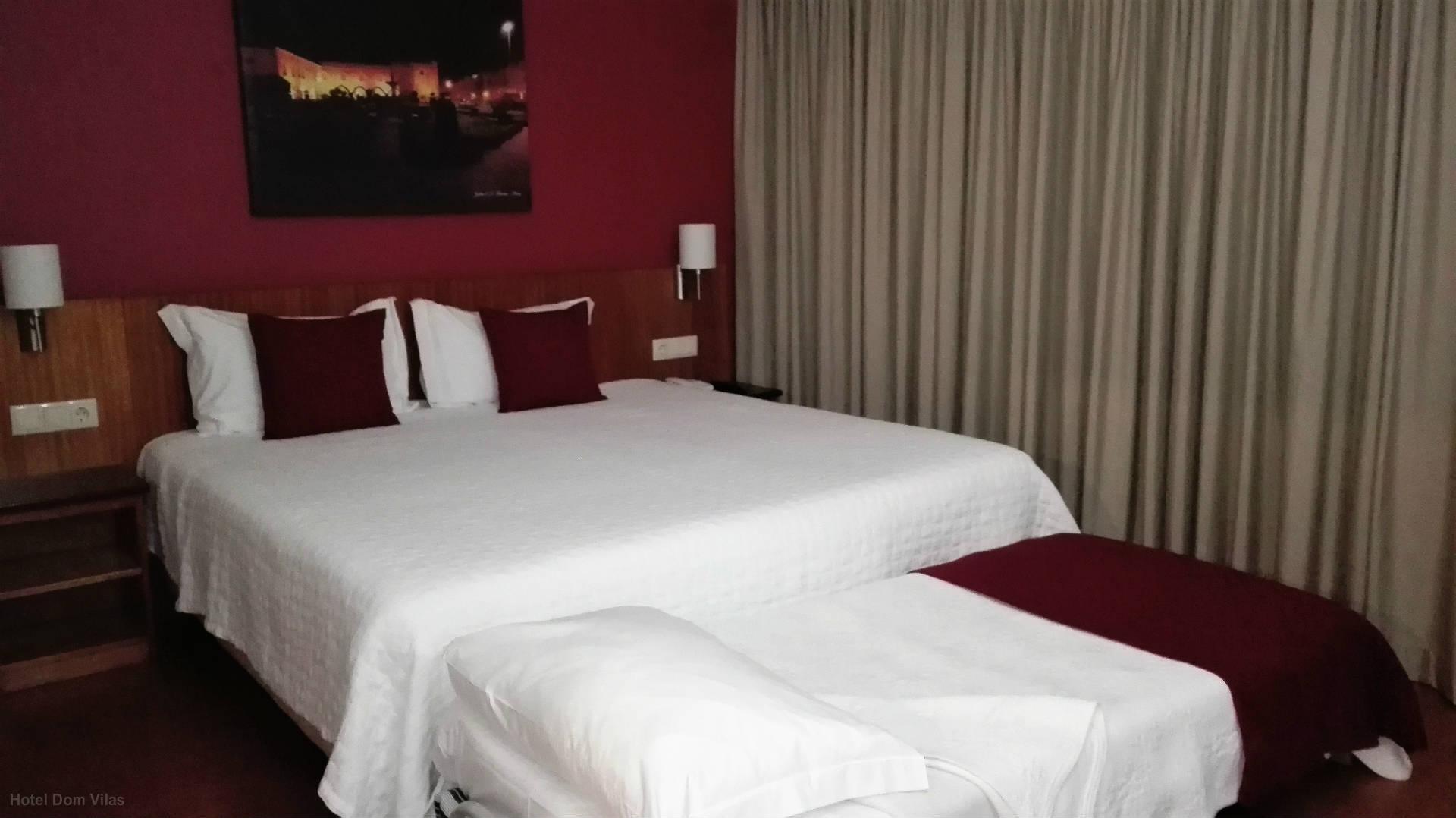 Hotel Dom Vilas Braga Bagian luar foto